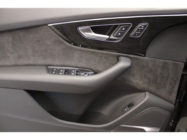 Audi Q7 50 TDI S-line *HD-Matrix*Pano*AHK*Standhzg*