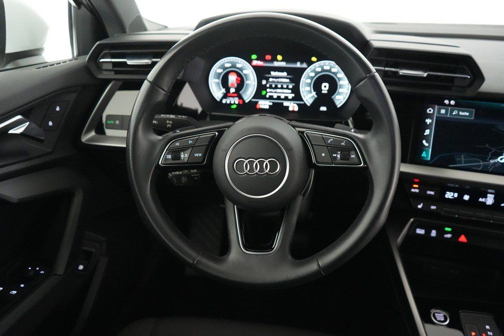 Audi A3 Sportb. 40 TFSIe S tronic advanced Navi