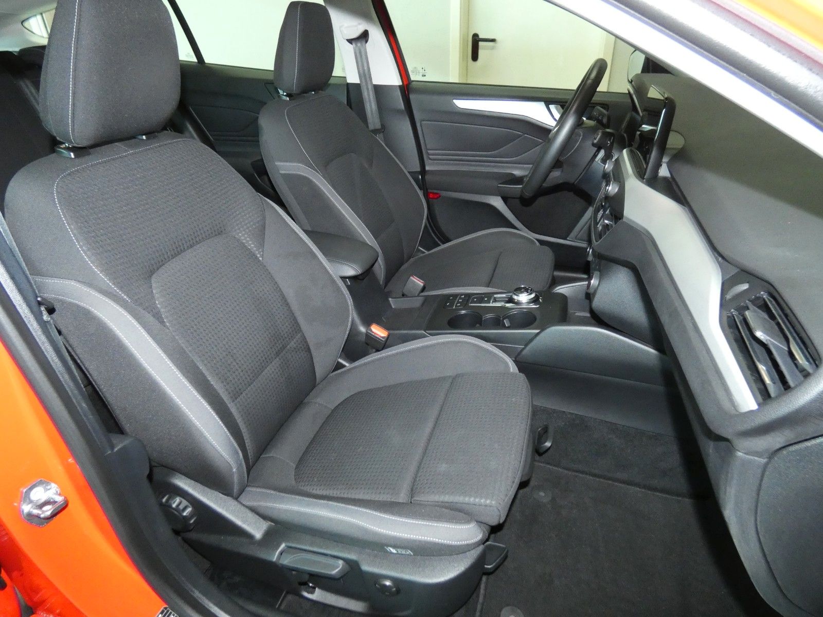 Ford Focus Turnier 2.0 - Samsaru's Car Outlet
