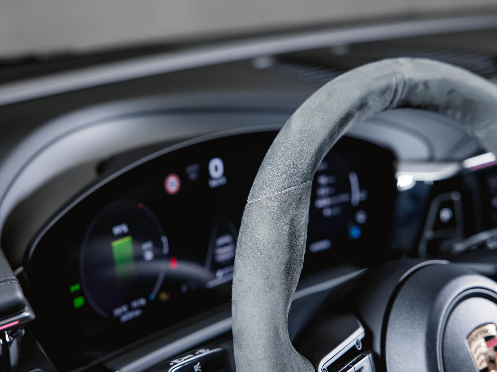 Porsche Macan 4 Electric - Samsaru's Car Outlet