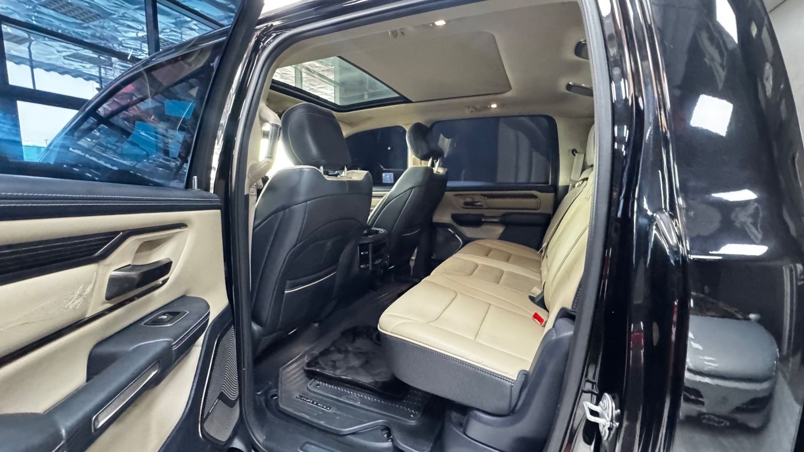 Dodge CLEAN-CARFAX*LIMITED*LUFT*AHK*RAMBOX*360°KAMERA*