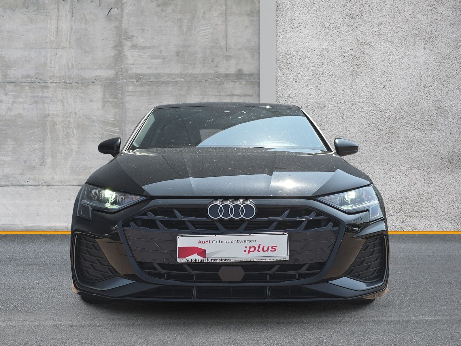 Audi A3 Sportback 35 TFSI S line - Samsaru's Car Outlet