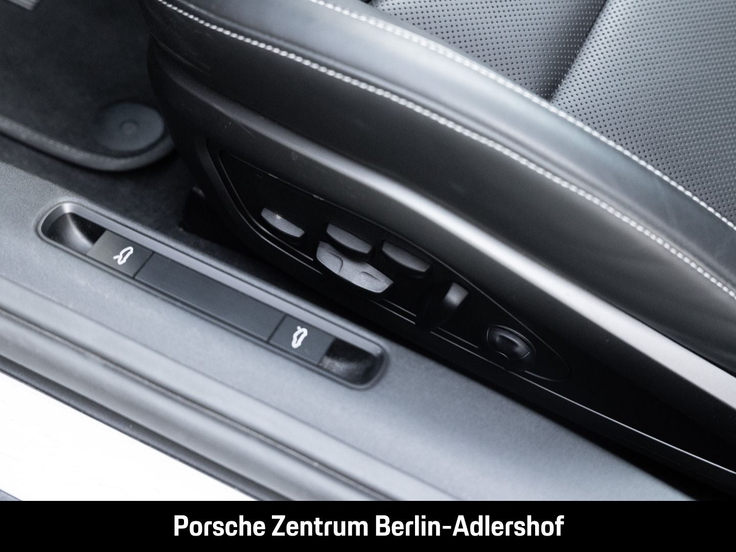 Porsche 992 911 Turbo S Burmester Liftsystem Vorderachse
