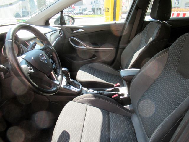 Opel Astra ST 1.5D Aut. Business - Samsaru's Car Outlet