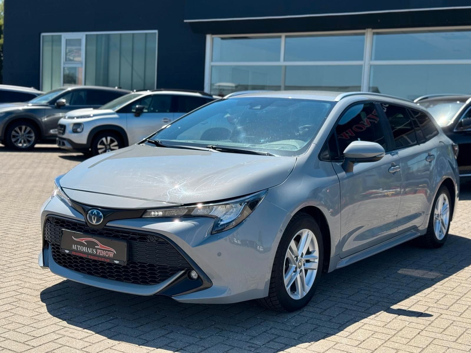 Toyota Corolla Touring Sports Hybrid Edition - Samsaru's Car Outlet