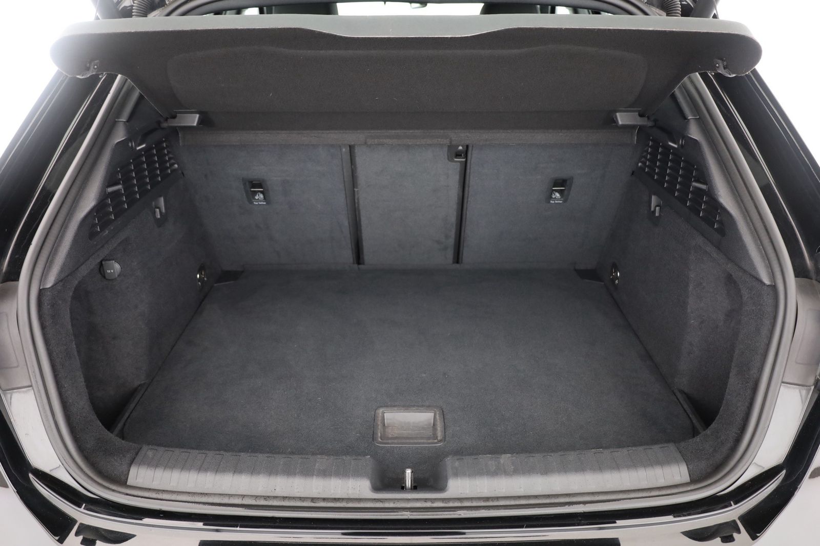 Audi A3 Sportback 35 TFSI S-Tronic - Samsaru's Car Outlet