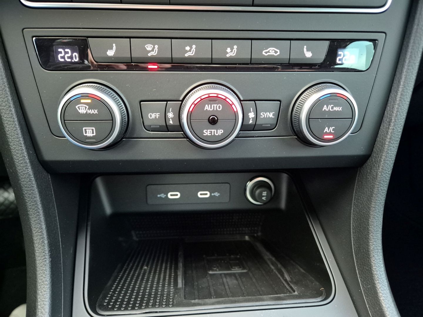 Seat Ateca Style Edition 1.5 TSI ACT,SHZ,Kamera,AHK