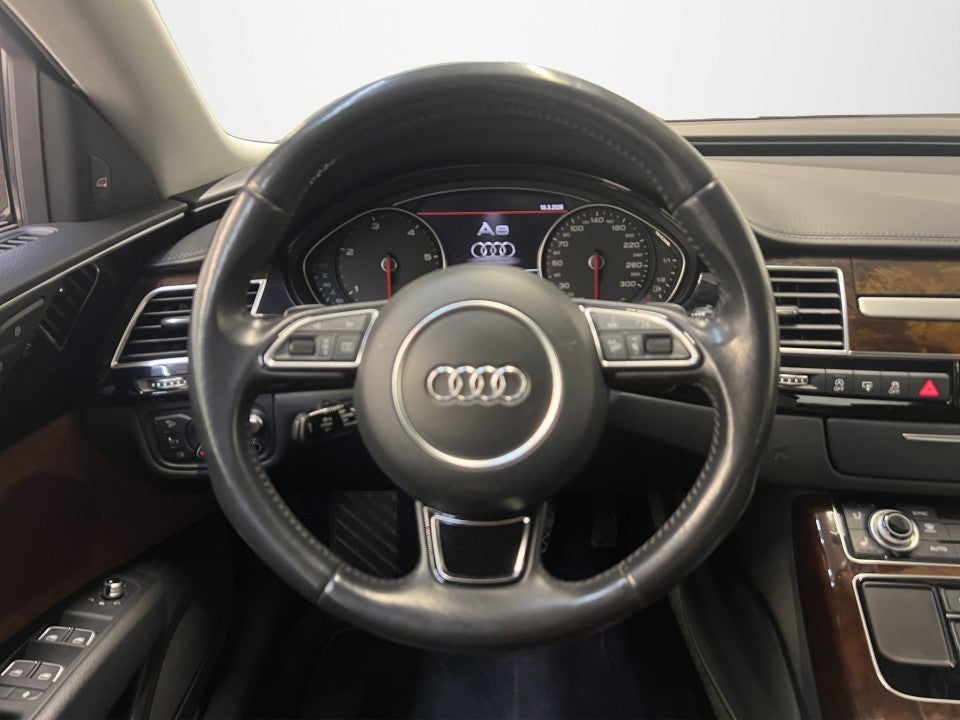 Audi A8 4.2 TDI Quattro