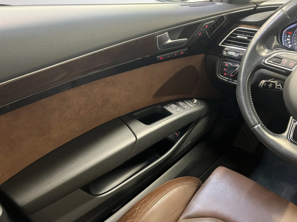 Audi A8 4.2 TDI Quattro