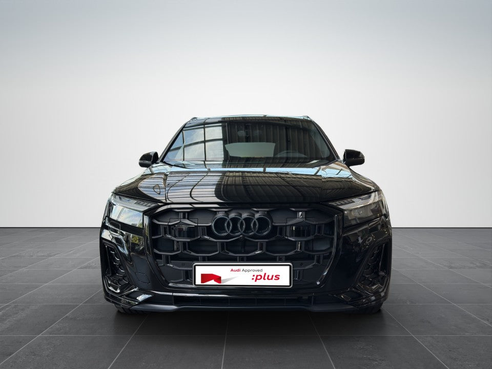 Audi Q7 50 TDI quattro S-line - 7 locuri