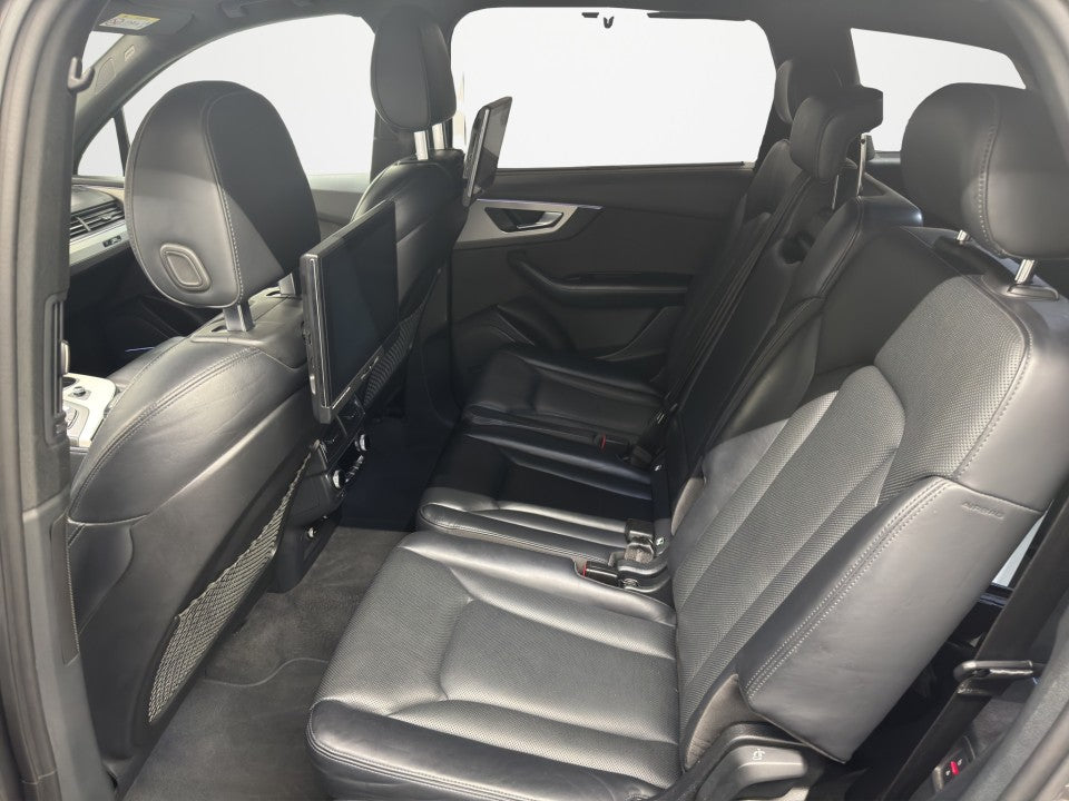 Audi Q7 50 TDI quattro S-line