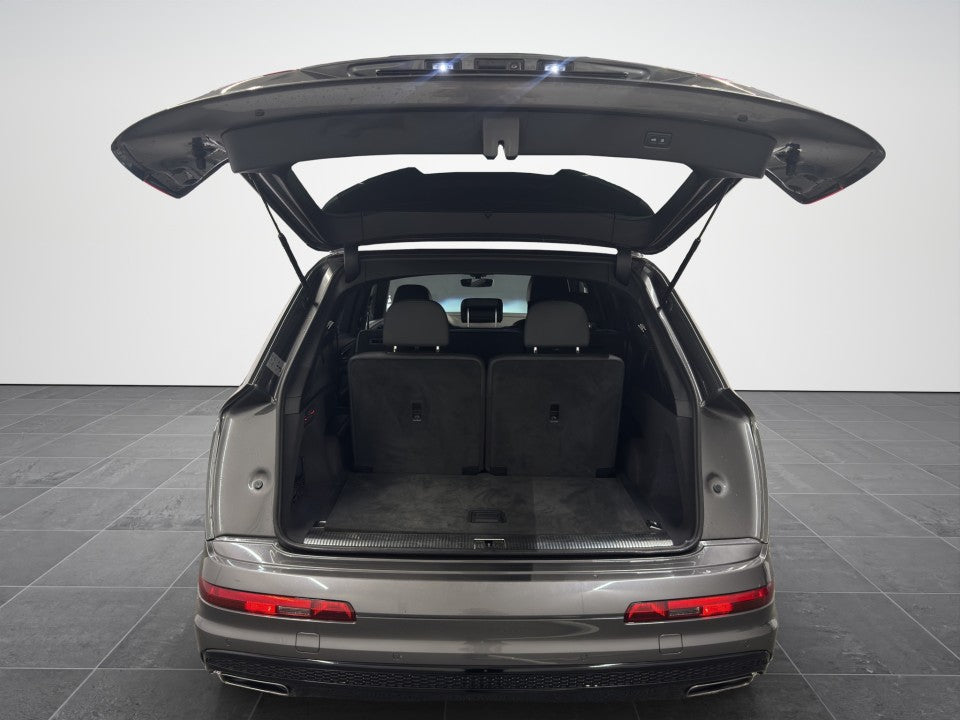 Audi Q7 50 TDI quattro S-line