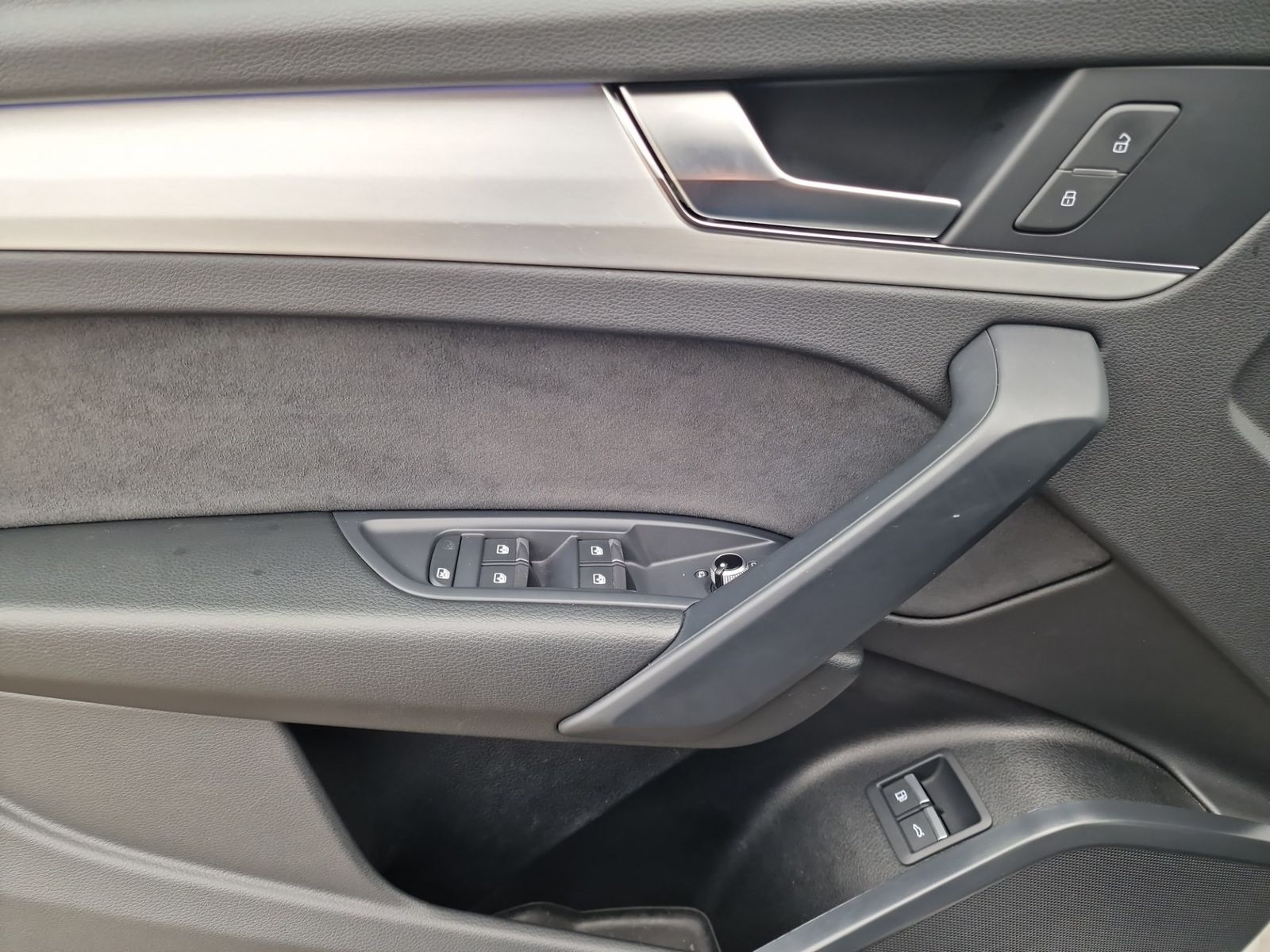 Audi Q5 Sportback 55 TFSI e qu 2x S line MATRIX AHK