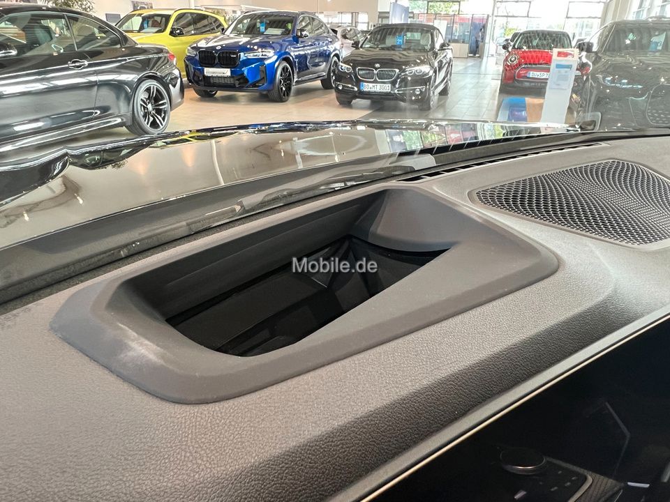 BMW 320i Touring M Sport - Samsaru's Car Outlet