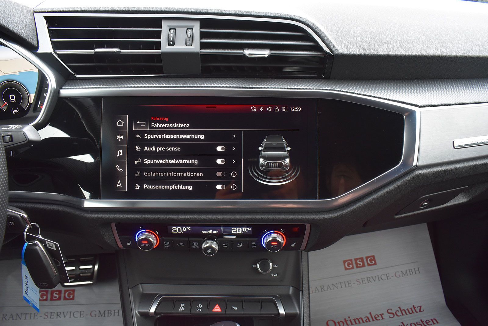 Audi Q3 40 TFSI quattro S-line LED+ACC+Navi+Leder+AHK