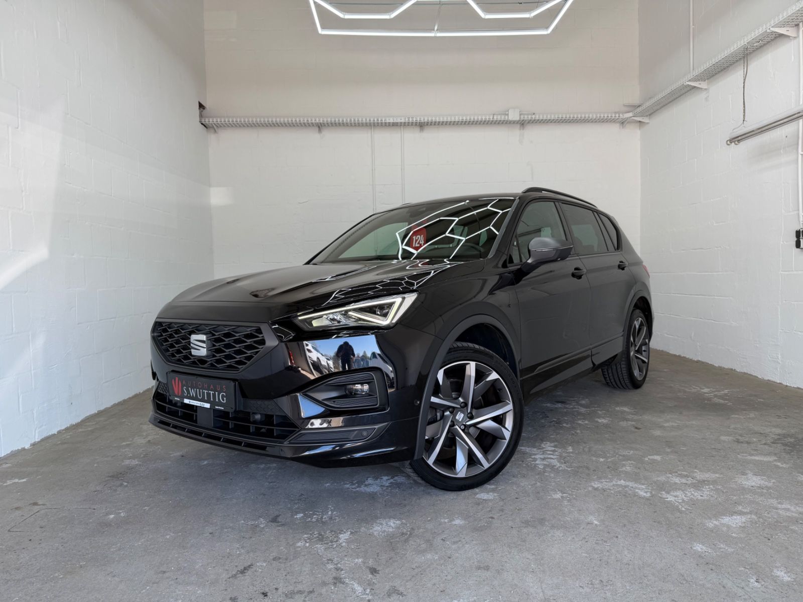 Seat Tarraco 2.0 TSI 4Drive OPF DSG FR+7SITZE+PANO+