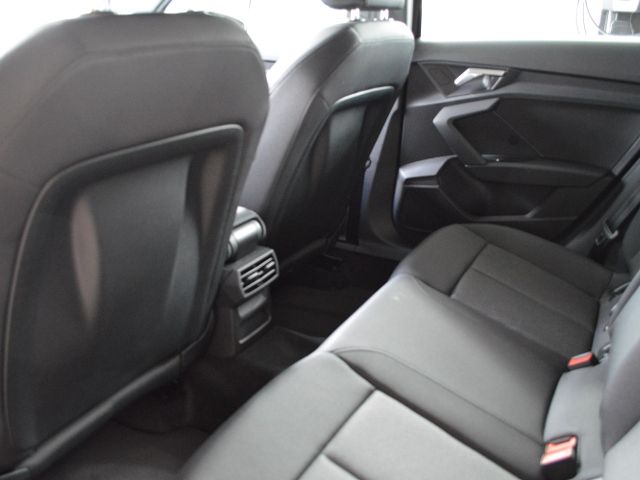 Audi A3 Sportback 35 1,5 TFSI S-tronic LED MMI NAVI