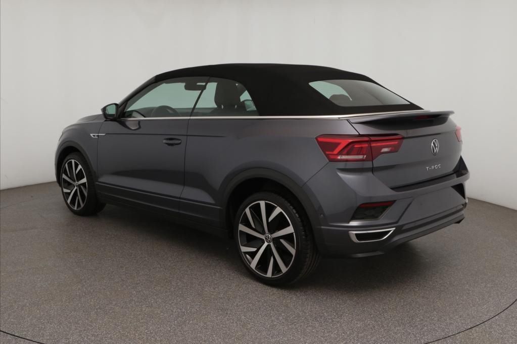 Volkswagen T-Roc R-Line 1.5 TSI - Samsaru's Car Outlet