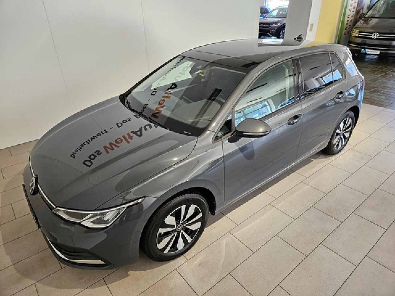 Volkswagen Golf 1.5 eTSI Move DSG - Samsaru's Car Outlet