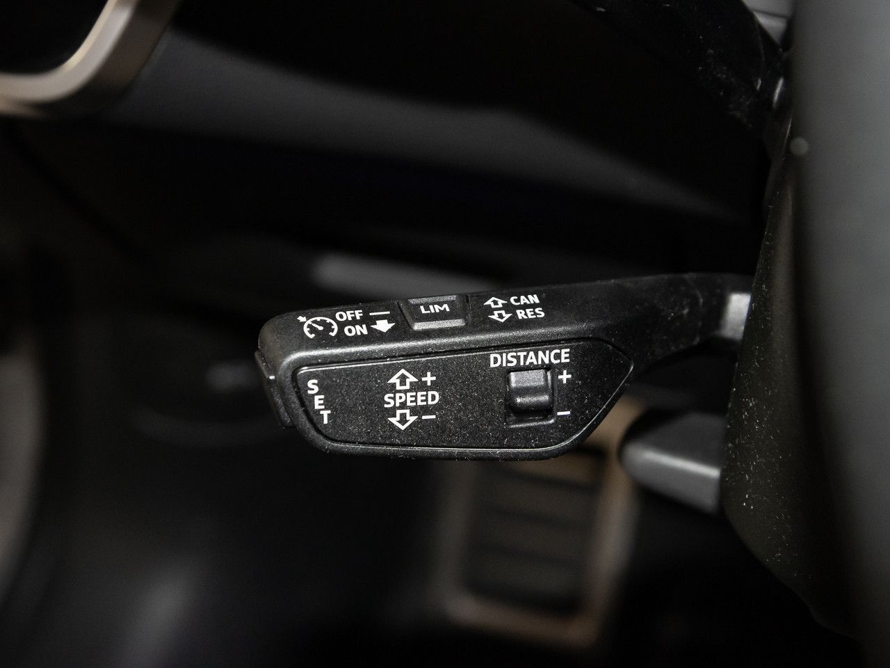 Audi A6 Avant 55 TFSI e quattro S line AHK HeadUp