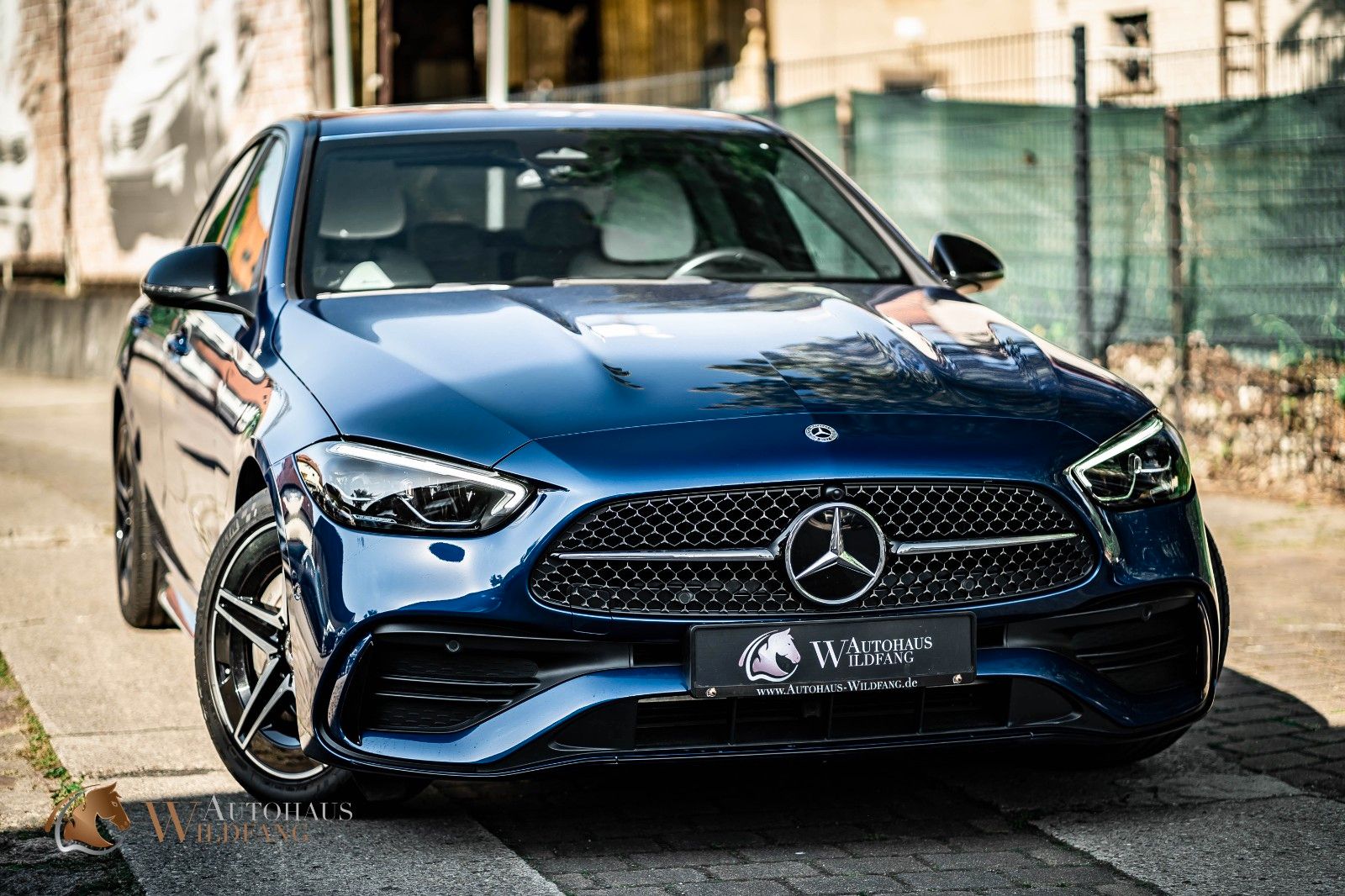 Mercedes-Benz C 200 4Matic AMG - Samsaru's Car Outlet