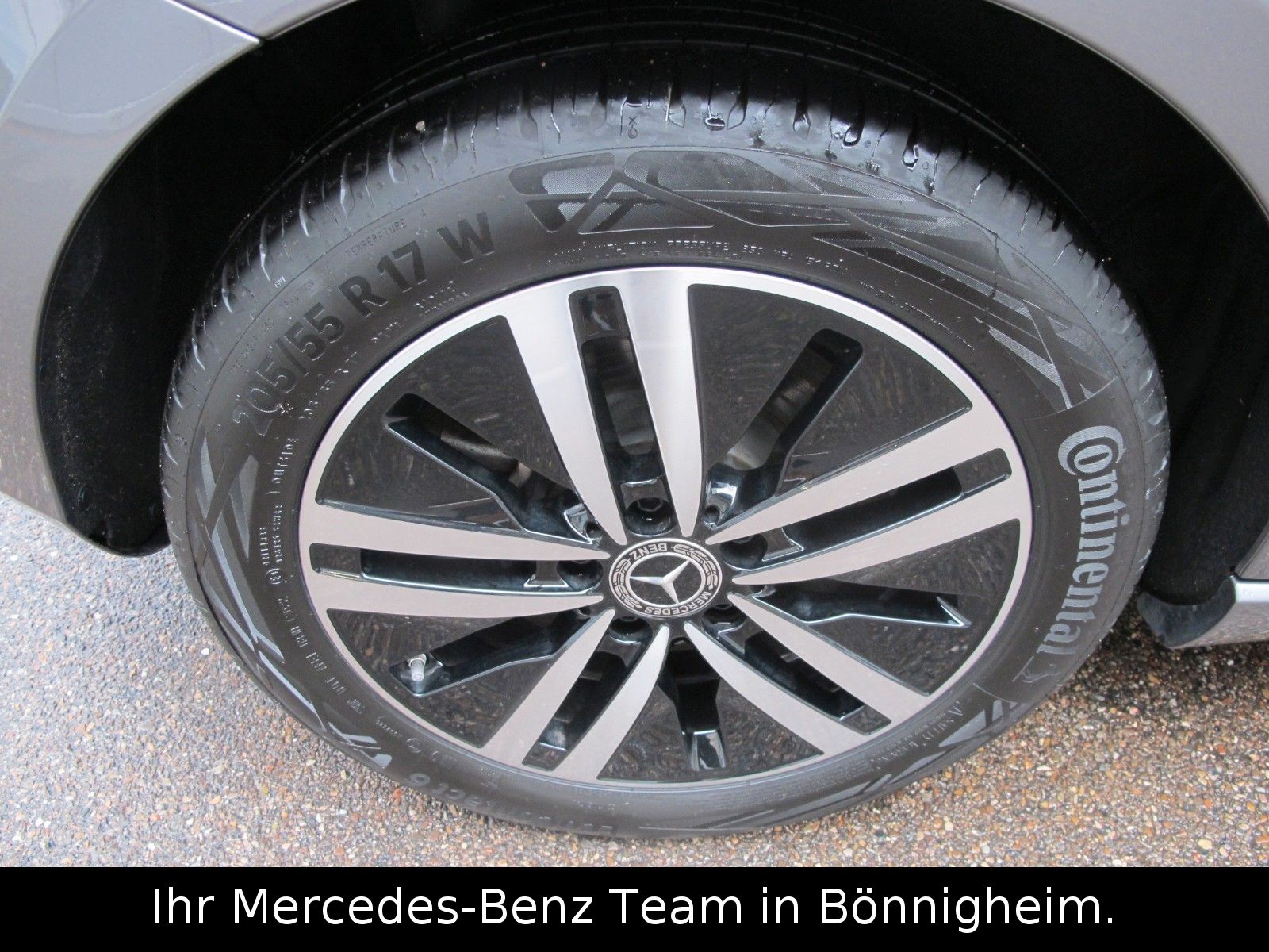Mercedes-Benz A 250 e Progressive - Samsaru's Car Outlet