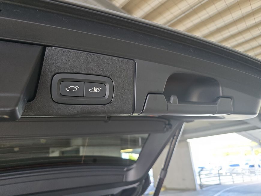 Volvo XC60 B5 B AWD Core