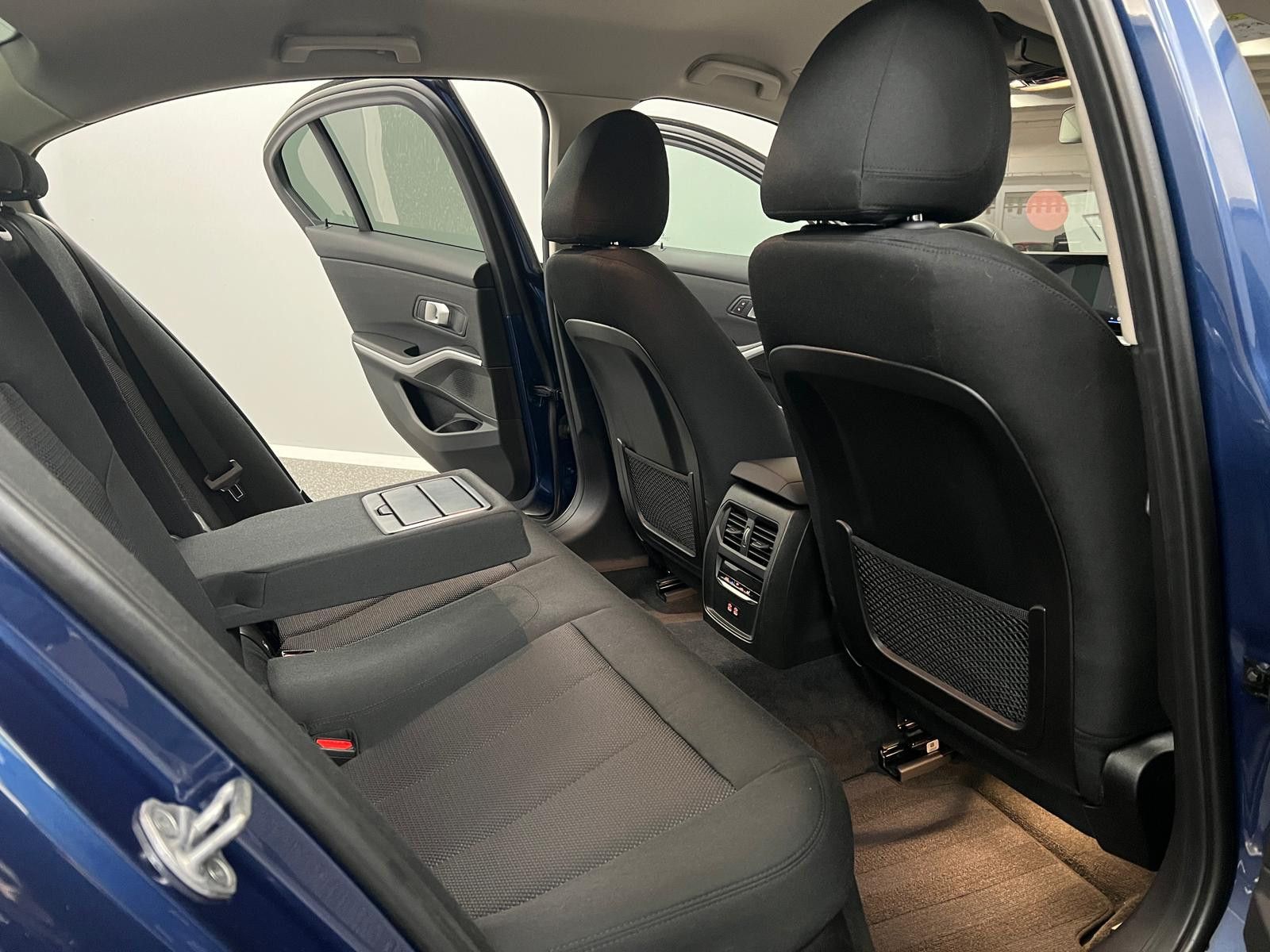 BMW 320d xDrive Limo SHADOW*WIDE*LED*FACELIFT*CARPLY