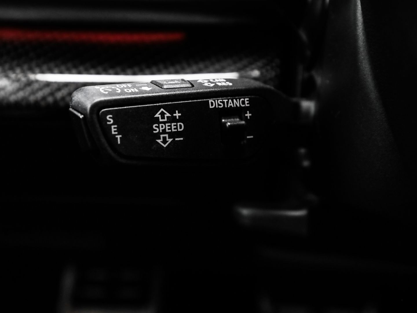 Audi Q8 50 TDI S line competition plus Pano AHK
