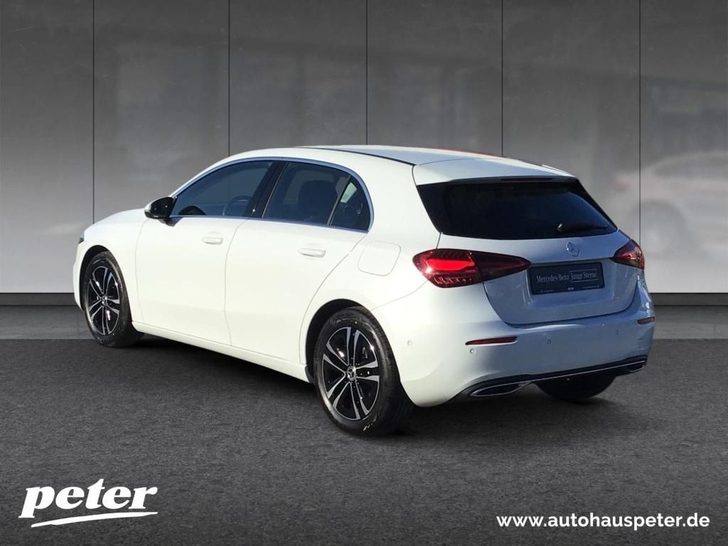 Mercedes-Benz A 180 Progressive Line - Samsaru's Car Outlet