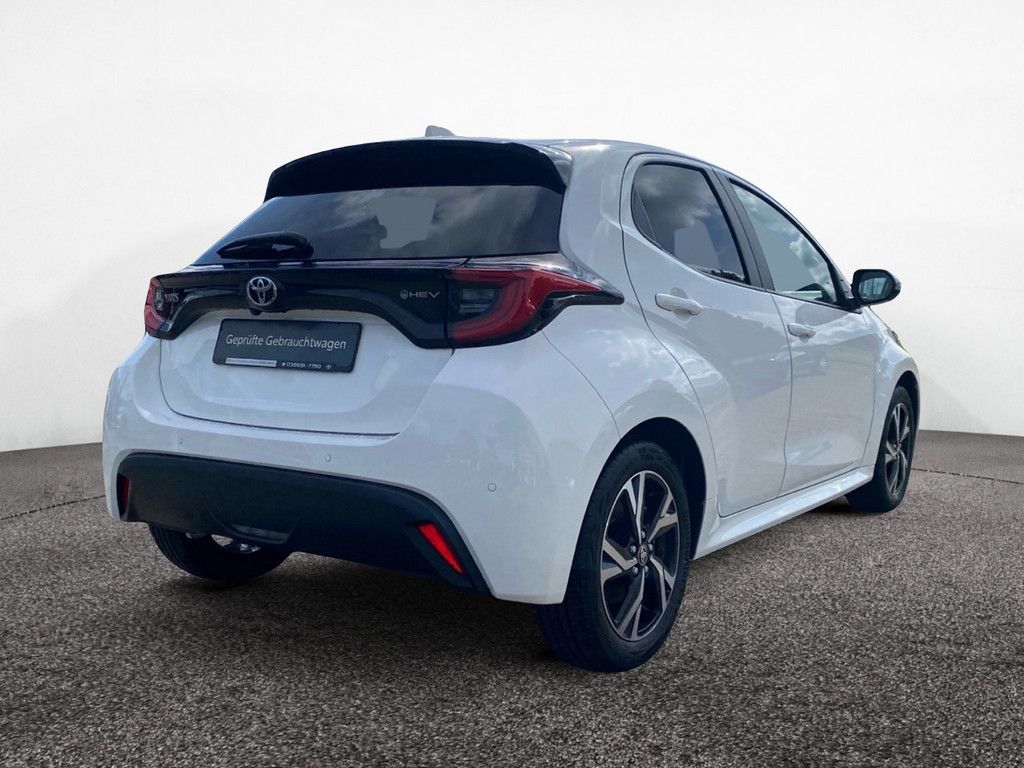 Toyota Yaris 1.5 Hybrid Style PDC SHZ KAMERA ACC LED