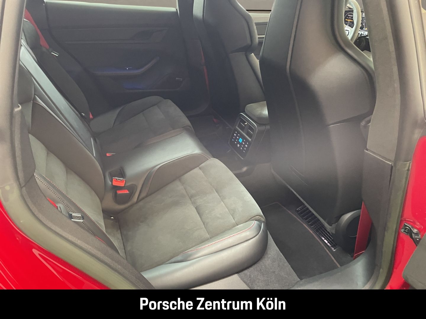 Porsche Taycan GTS Sport Turismo HA-Lenkung LED-Matrix