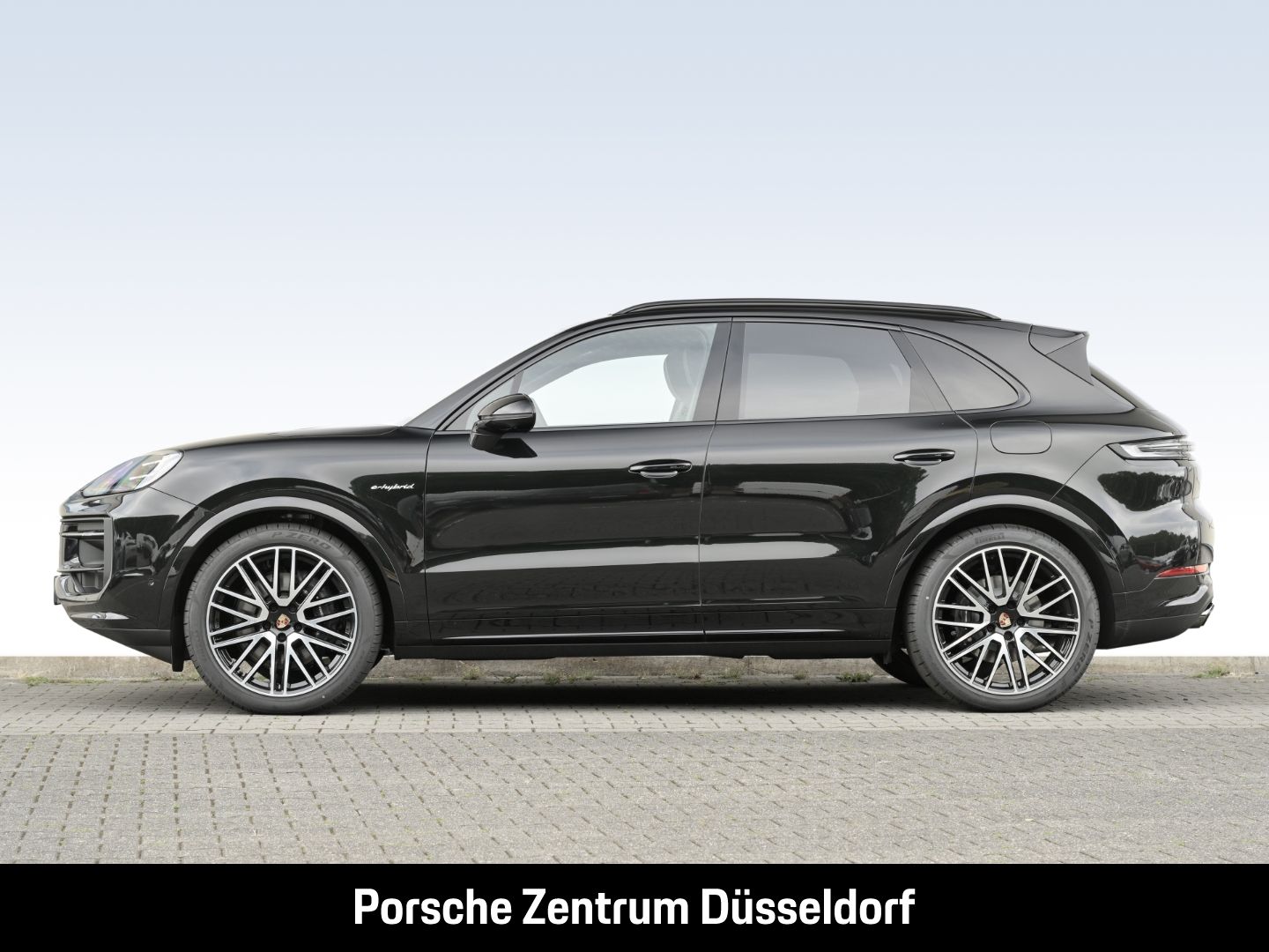 Porsche Cayenne E-Hybrid Surround-View InnoDrive Head-Up