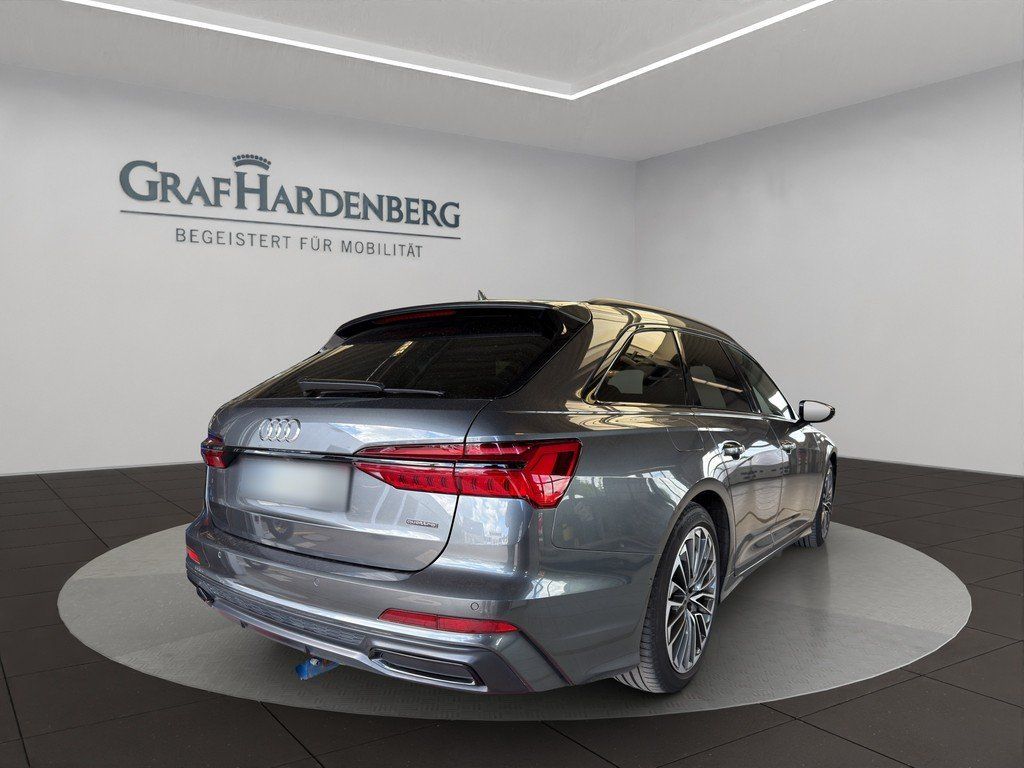 Audi A6 Avant 55 TFSI e quattro S tronic S line AHK