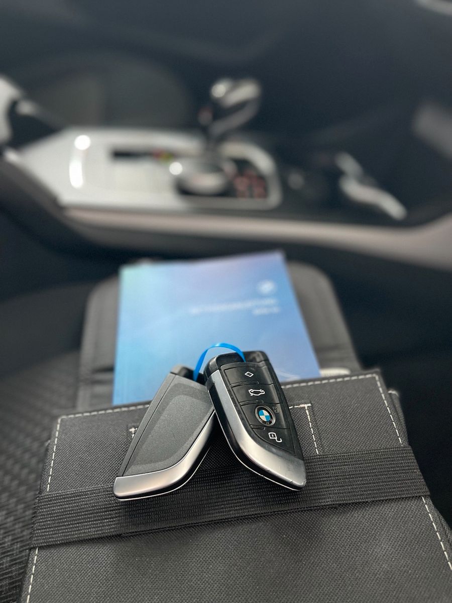 BMW 118i Aut. - Samsaru's Car Outlet