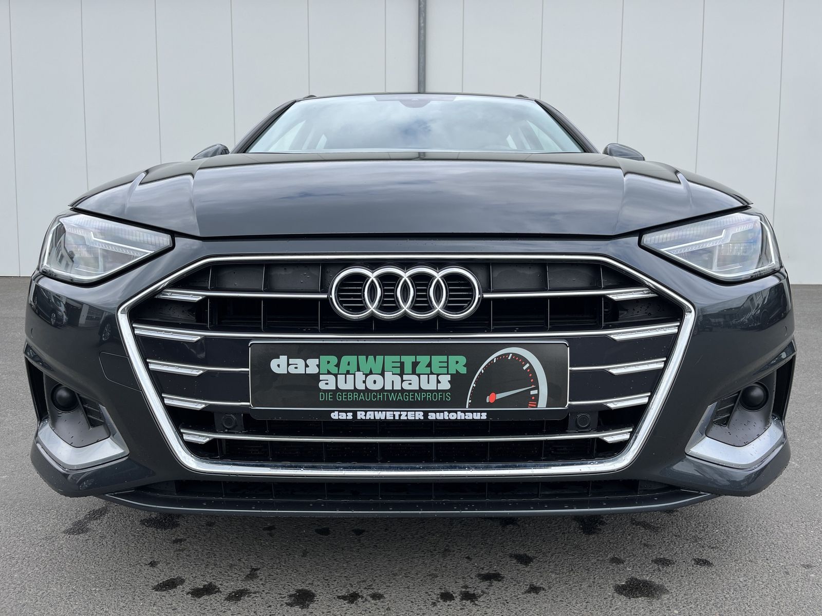 Audi A4 Avant 35 2.0 TDI S tronic advanced - Samsaru's Car Outlet