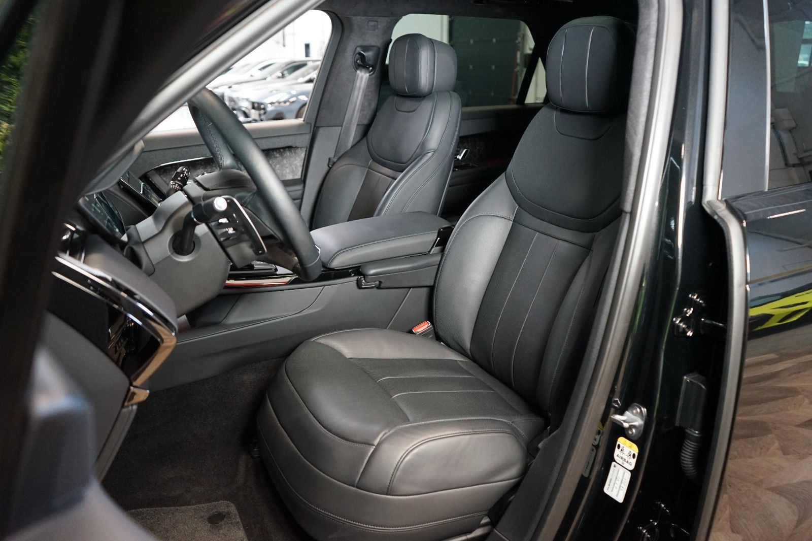Range Rover SPORT First Edition - Samsaru's Car Outlet