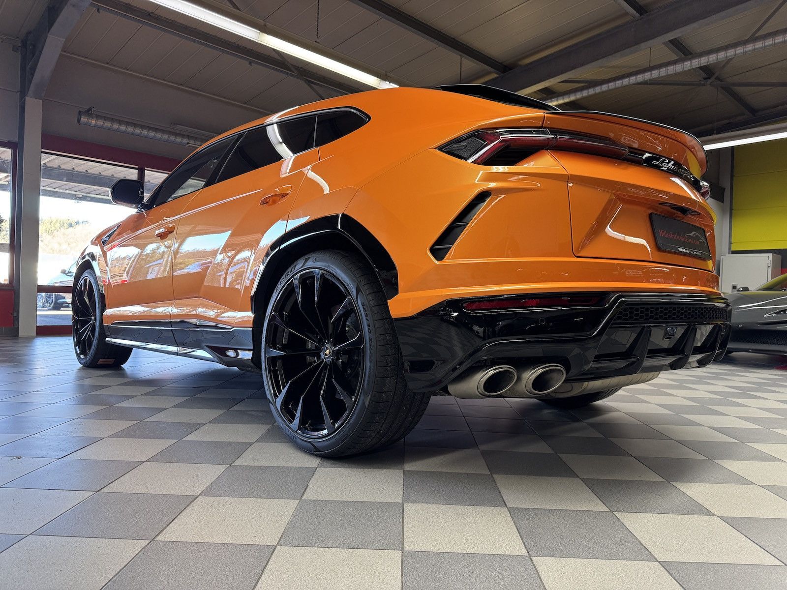 Lamborghini Urus Dt.Auto - Samsaru's Car Outlet