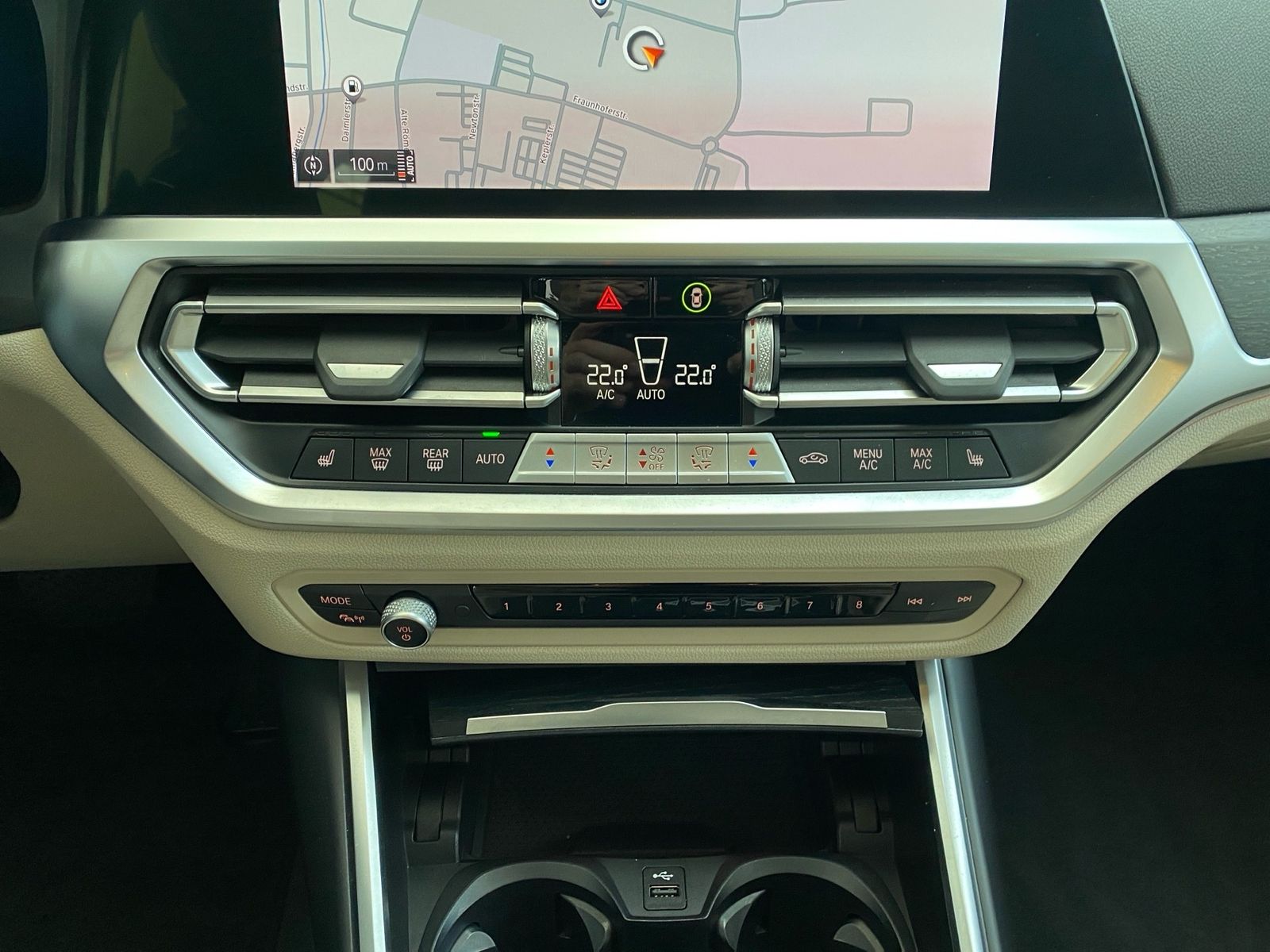 BMW 330d xDrive Touring Luxury - Samsaru's Car Outlet