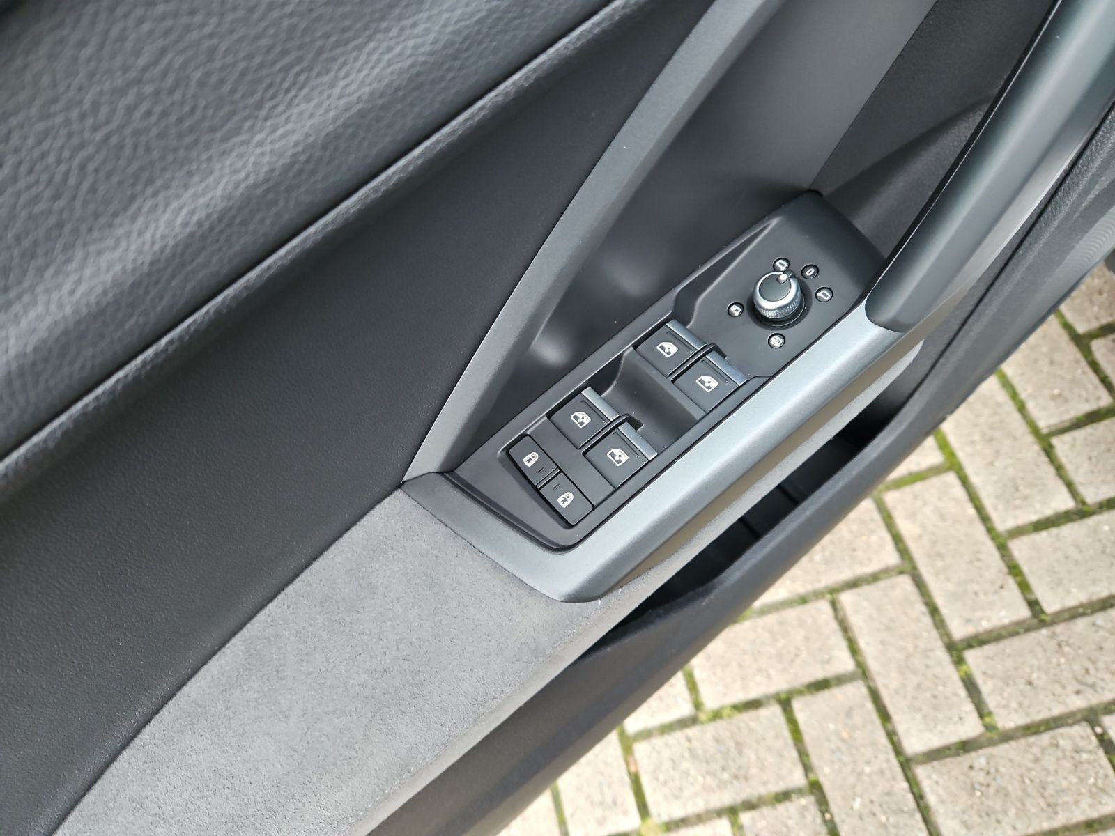 Audi Q3 Sportback 45 TFSI S tronic S line - Samsaru's Car Outlet