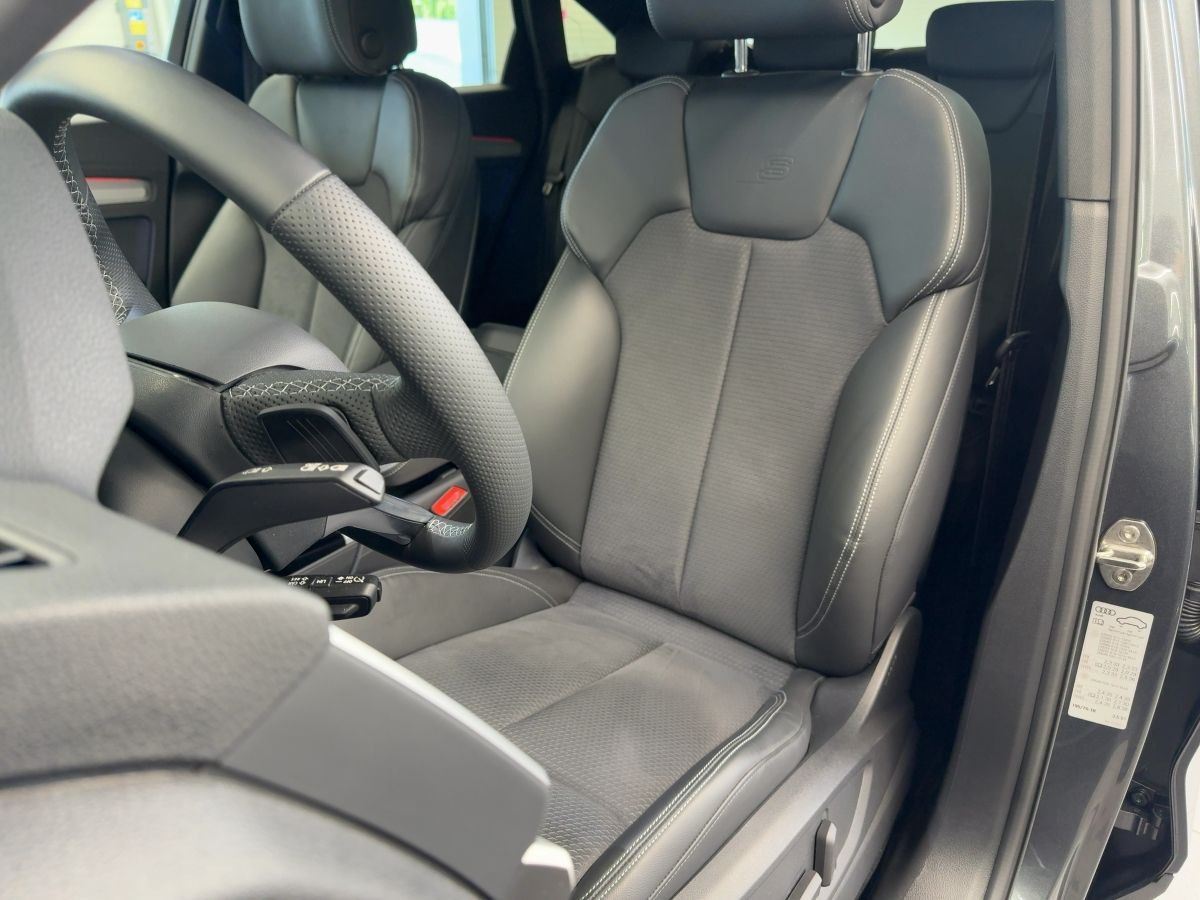 Audi Q5 Sportback S line 40 TDI quattro Matrix Head-U