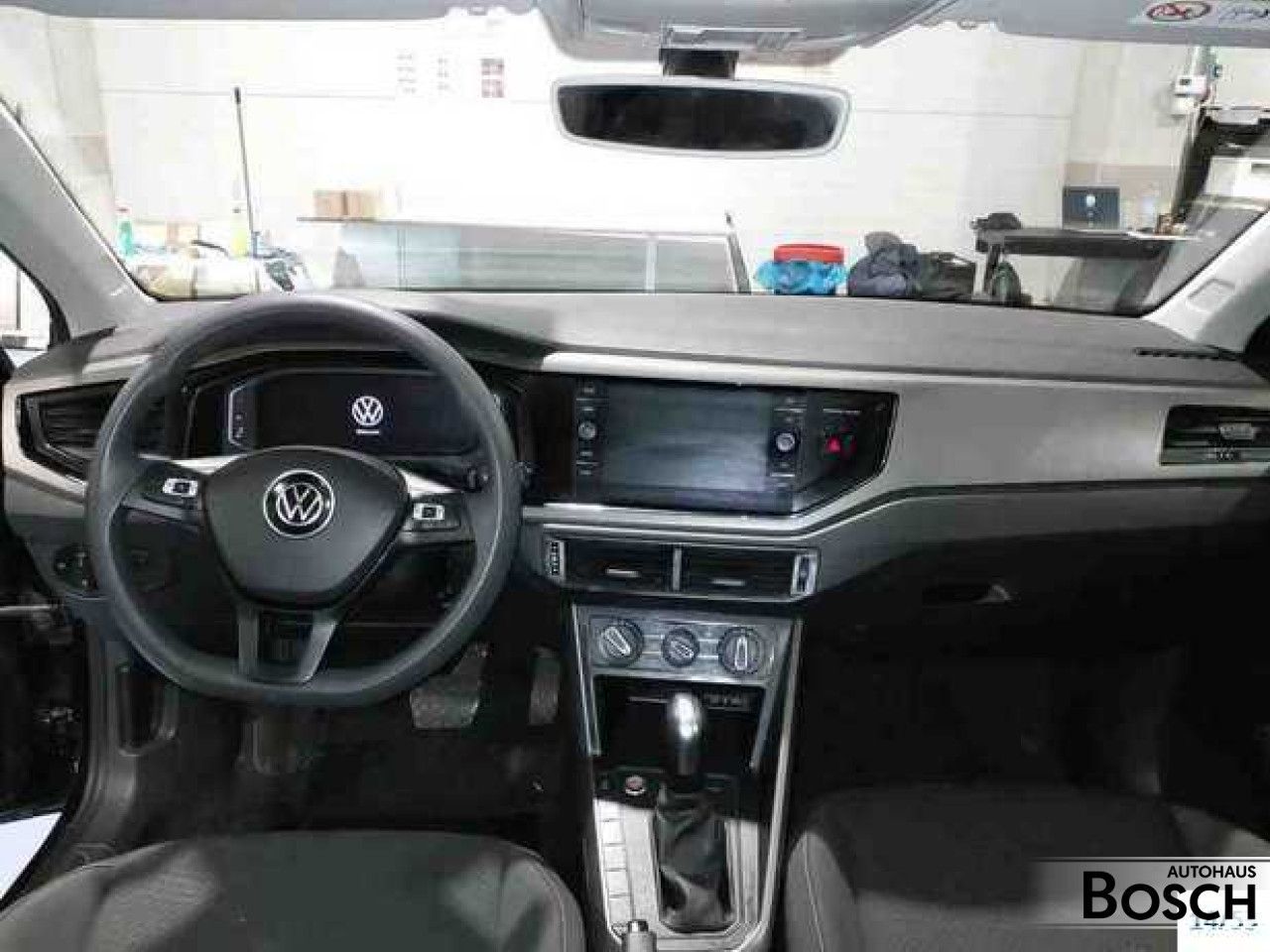 Volkswagen Polo 1.0 TSI Comfortline DSG - Samsaru's Car Outlet