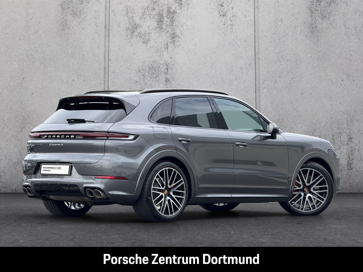 Porsche Cayenne S BOSE InnoDrive Panoramadach LED-Matrix