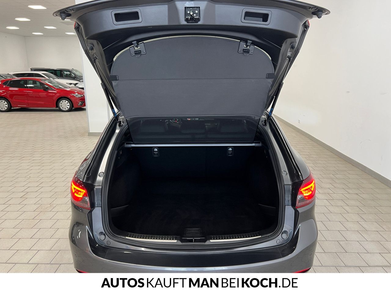 Mazda 6 2.5L SKY-G 194ps 6AT FWD TAKUMI SUNR SD Pano