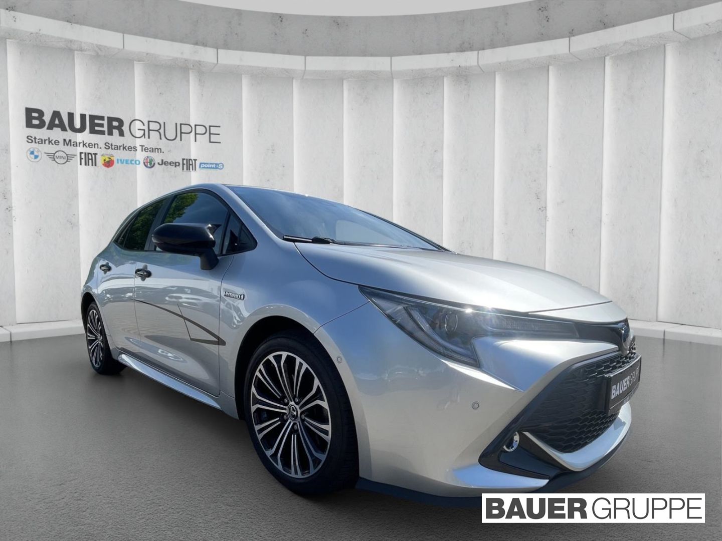 Toyota Corolla Hybrid Club 2.0 - Samsaru's Car Outlet