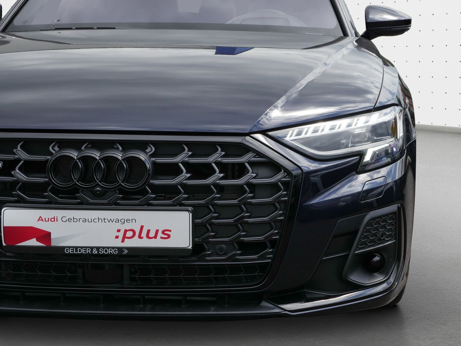 Audi A8 50 TDI quattro - Samsaru's Car Outlet