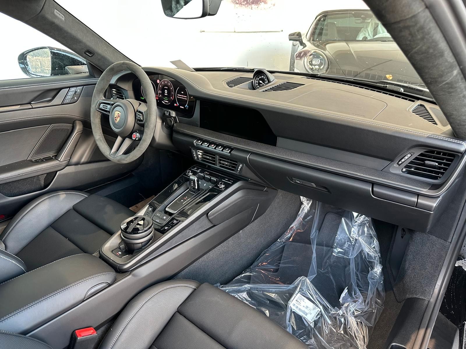 Porsche 992 Carrera 4 GTS Facelift/sw-sw/Carbon/18W/21