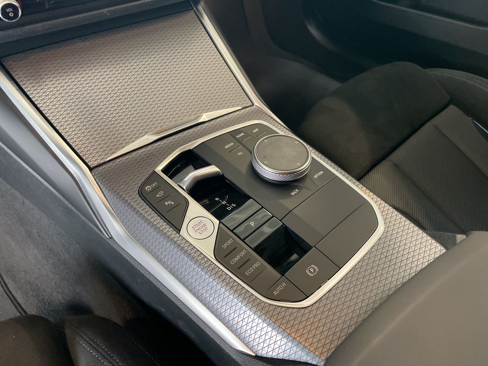 BMW 320d xDrive Touring M Sport AHK LiveCockpitProf