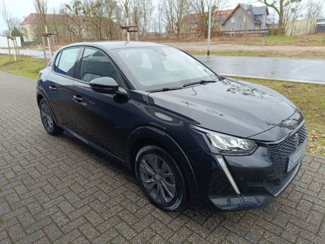 Peugeot e-208 Allure - Samsaru's Car Outlet