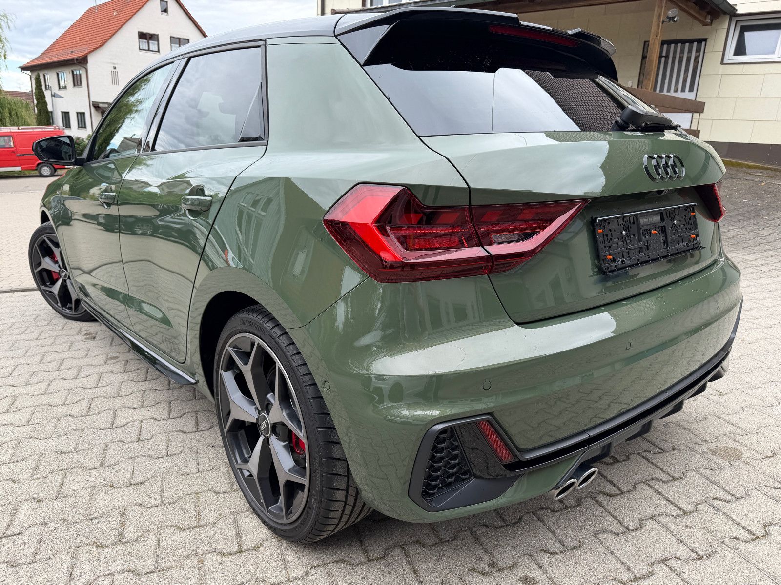 Audi A1 Sportback 40 TFSI S line, S line Plus, VOLL!!